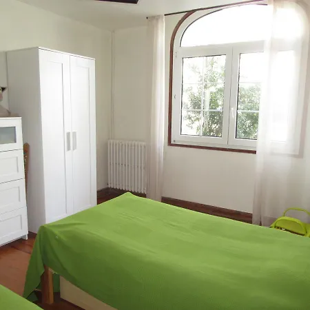 Jolie Maison De Ville - * بياريتز